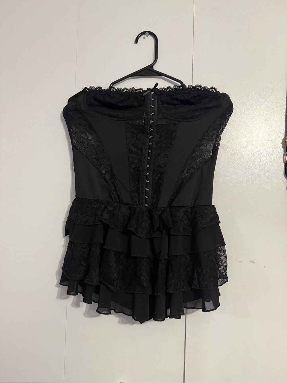SHEIN Black Strapless Lace Ruffle Corset Dress